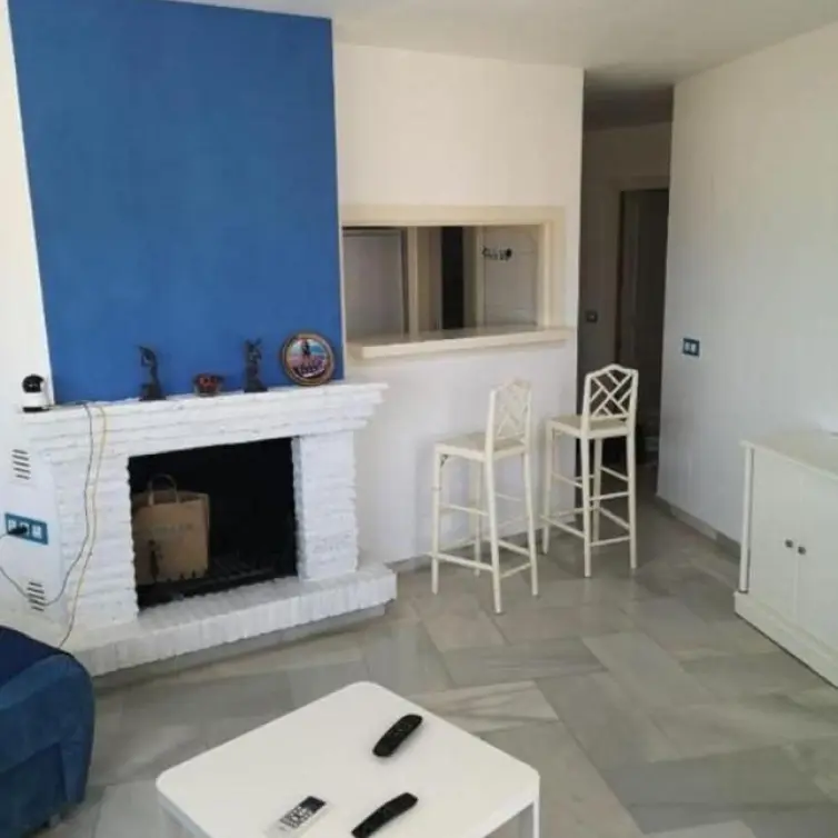 Venta de apartamento en planta media en Benalmadena
