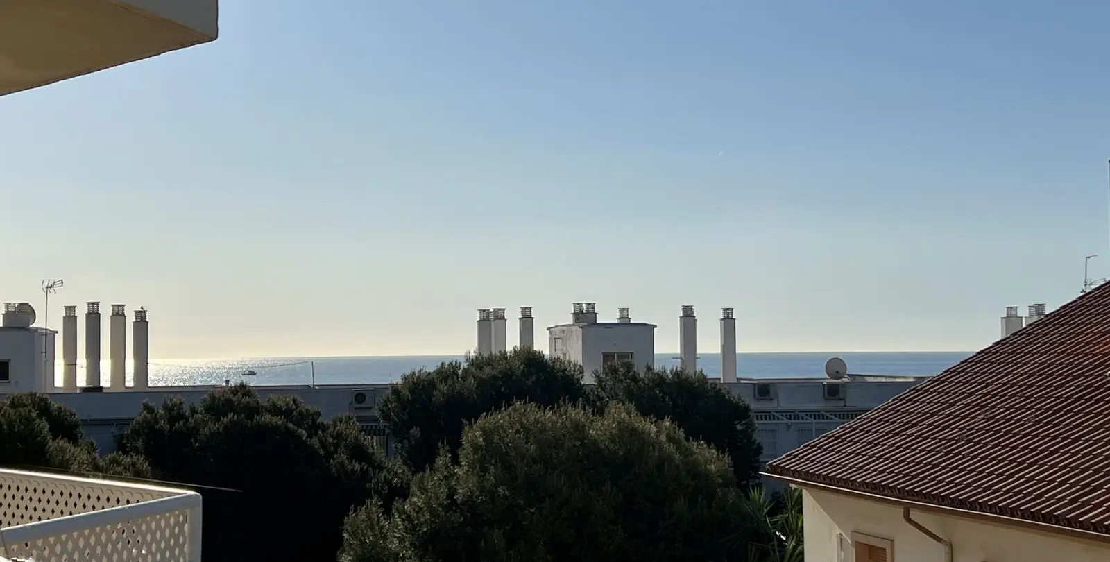 Sale of middle floor apartment in Torremolinos 1