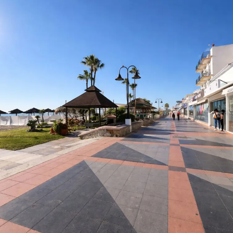 Venta de apartamento en planta media en Torremolinos