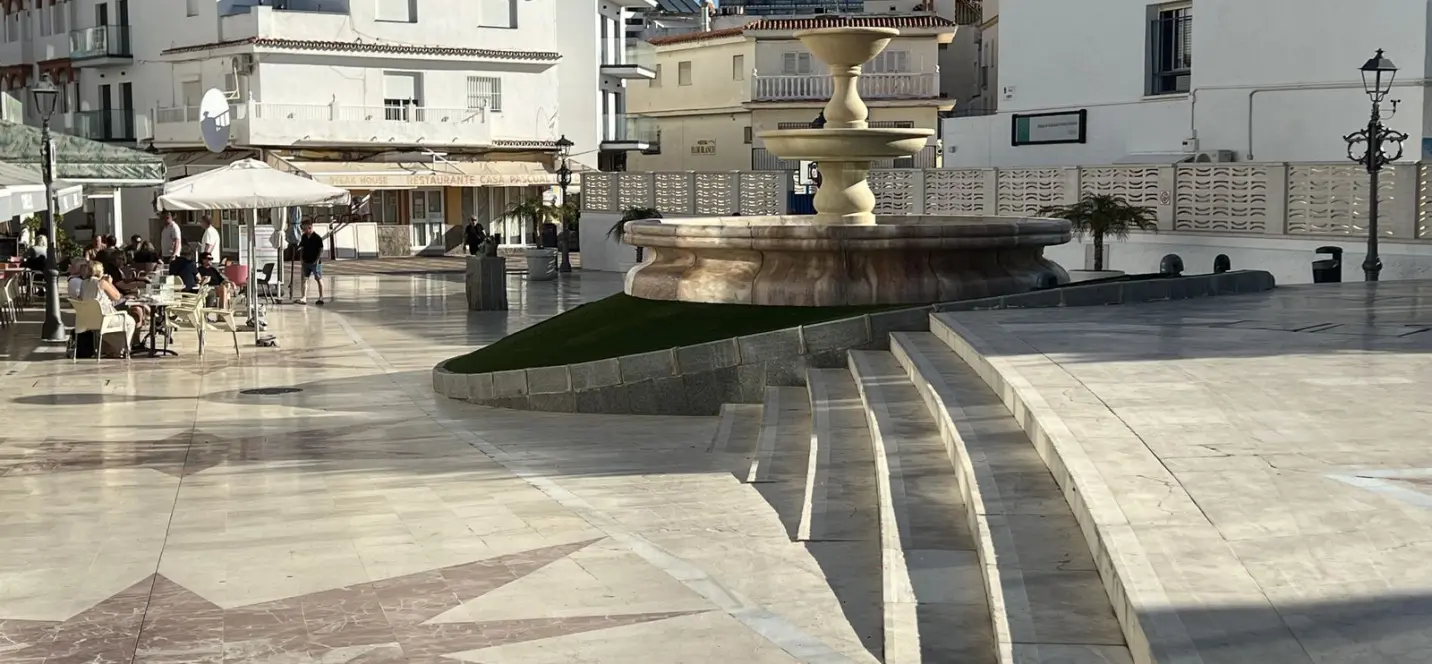 Venta de apartamento en planta media en Torremolinos 4