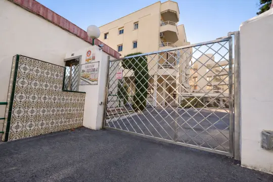 Image 7 thumb