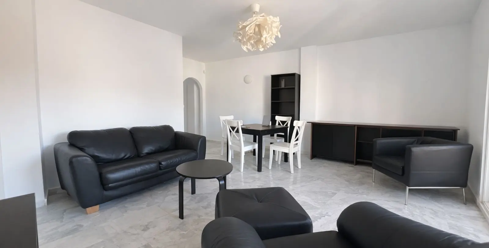 Sale of middle floor apartment in Torremolinos 11