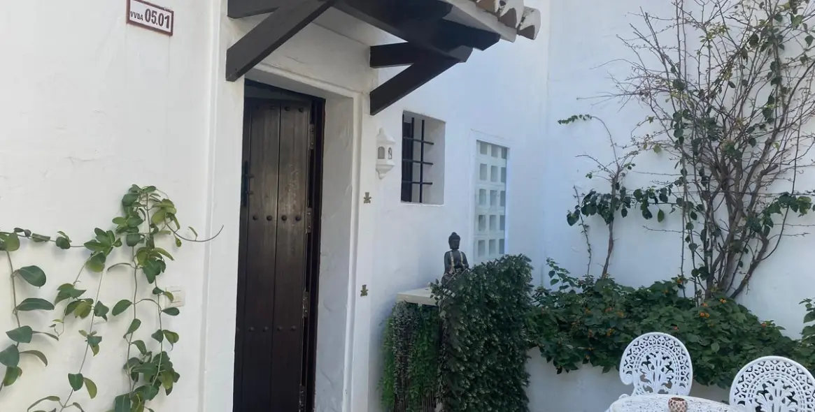 Sale of ground floor apartment in Marbella 16