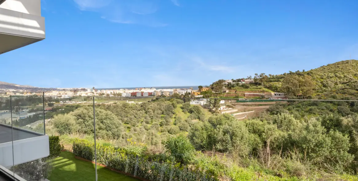 Продажа апартаментов на среднем этаже в Mijas 35