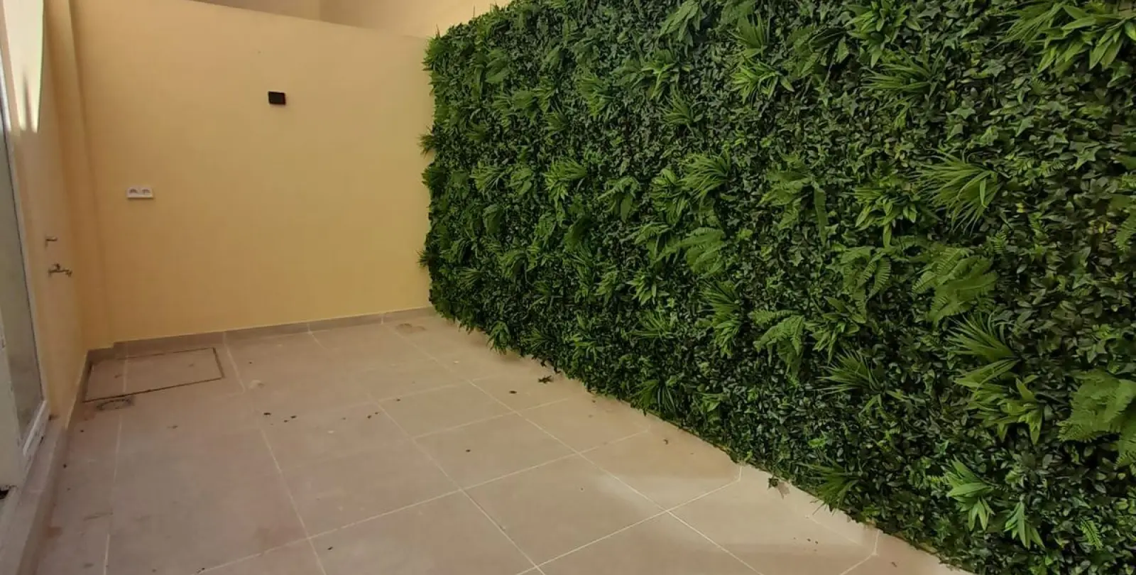 Sale of ground floor apartment in Málaga 5