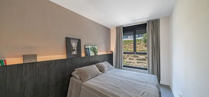 Sale of middle floor apartment in Estepona 4