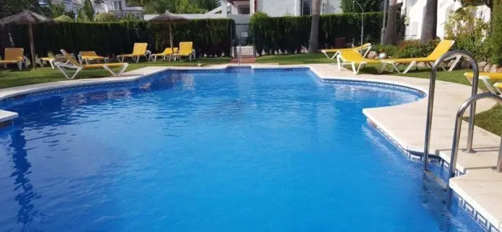 Sale of townhouse in Marbella 2