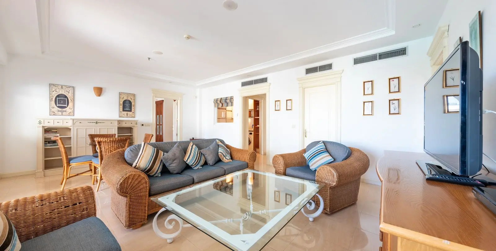 Продажа апартаментов на среднем этаже в Marbella 7