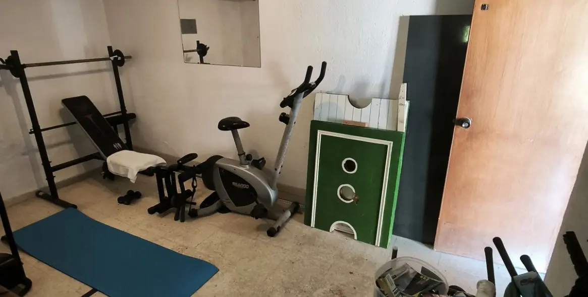 Sale of detached villa in Cerros del Aguila 6