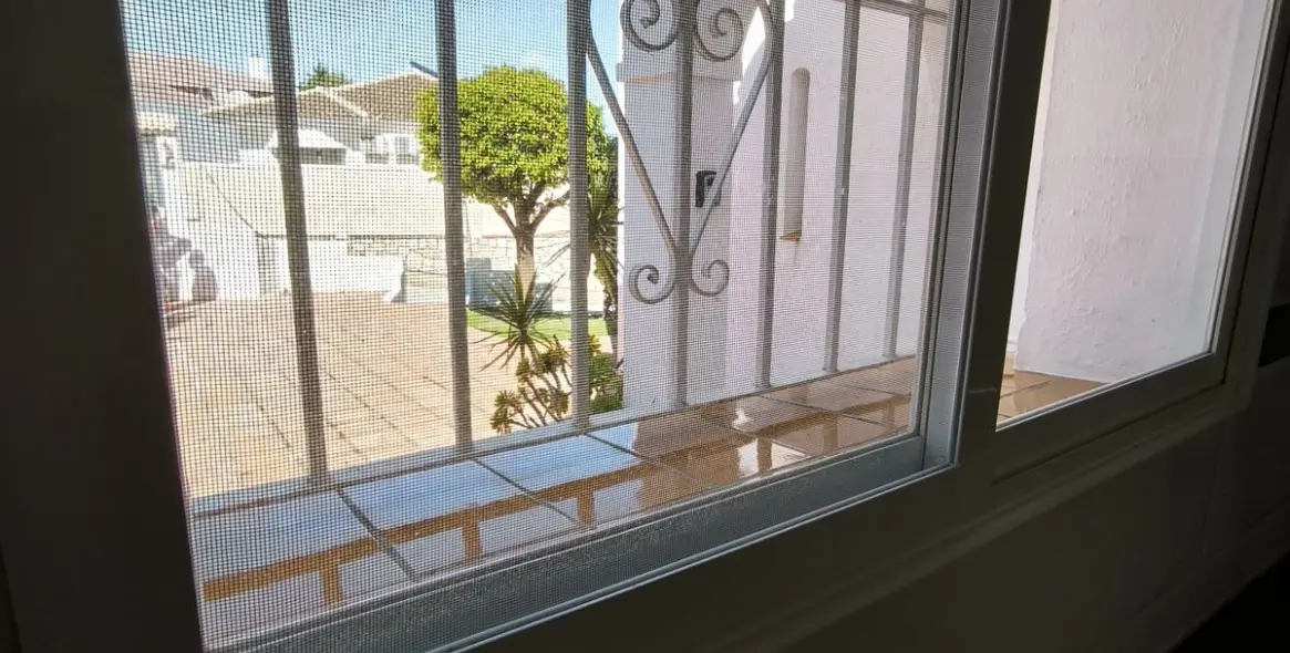 Sale of detached villa in Cerros del Aguila 17