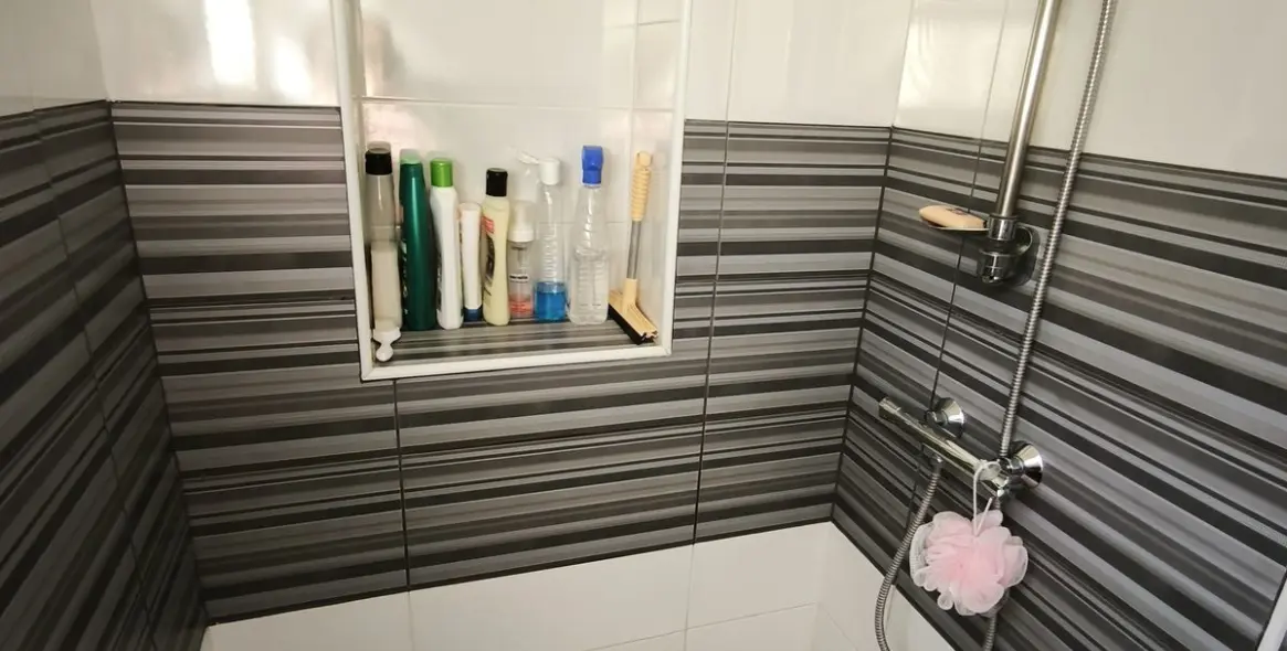 Sale of detached villa in Cerros del Aguila 26