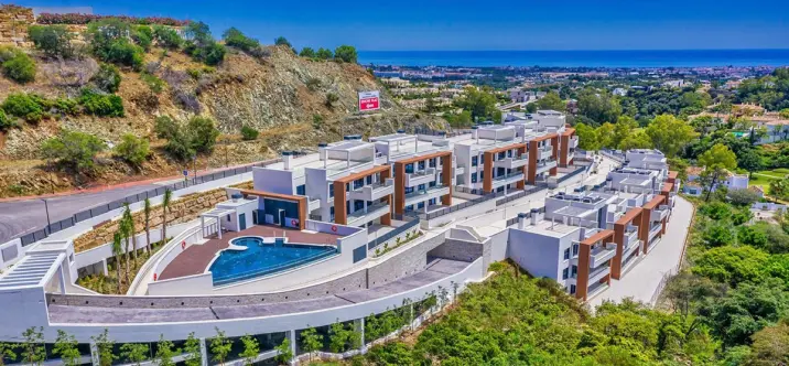 Sale of ground floor apartment in La Quinta 0