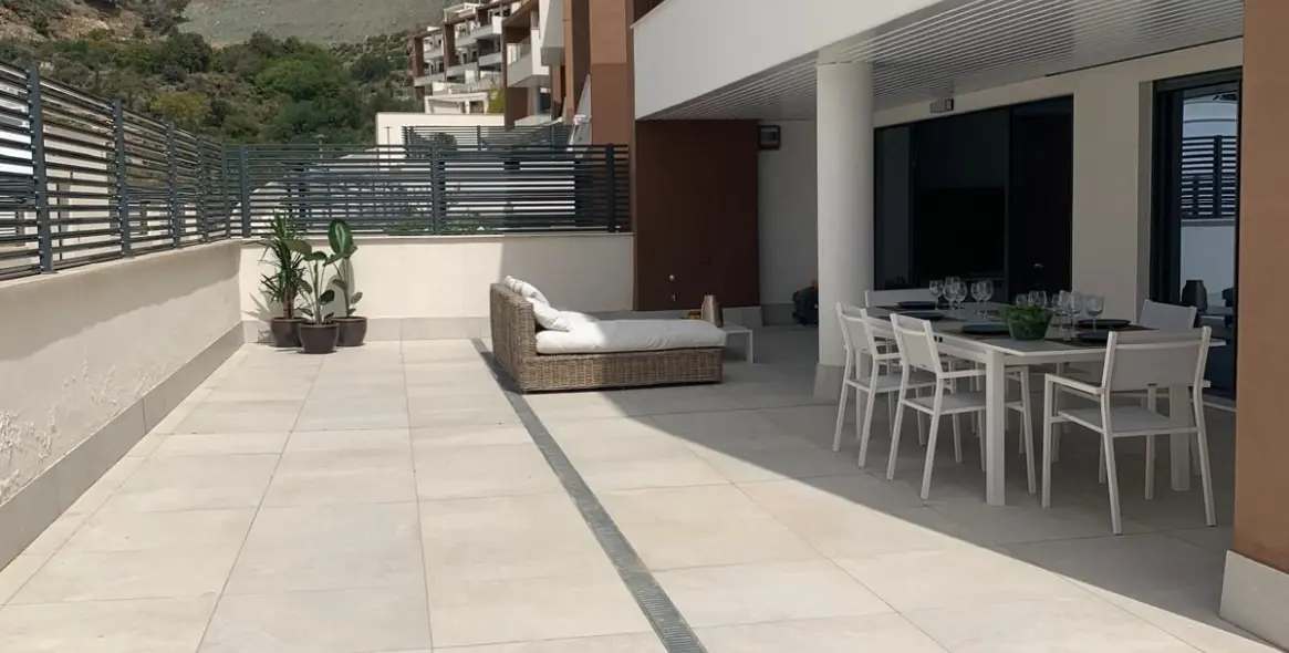 Sale of ground floor apartment in La Quinta 6