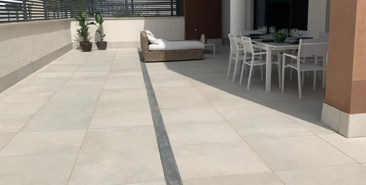 Sale of ground floor apartment in La Quinta 8