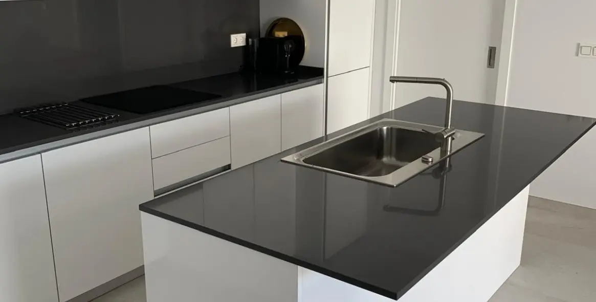 Sale of ground floor apartment in La Quinta 14