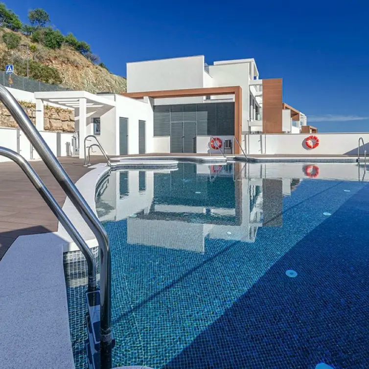 Sale of ground floor apartment in La Quinta
