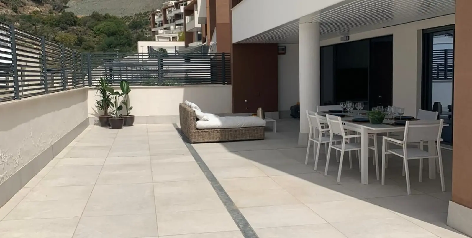 Продажа апартаментов на первом этаже в La Quinta 6