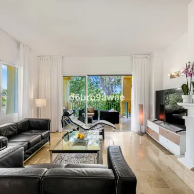 Venta de adosado en Río Real