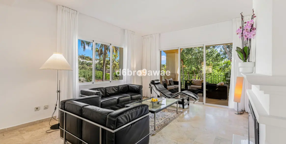 Venta de adosado en Río Real 6