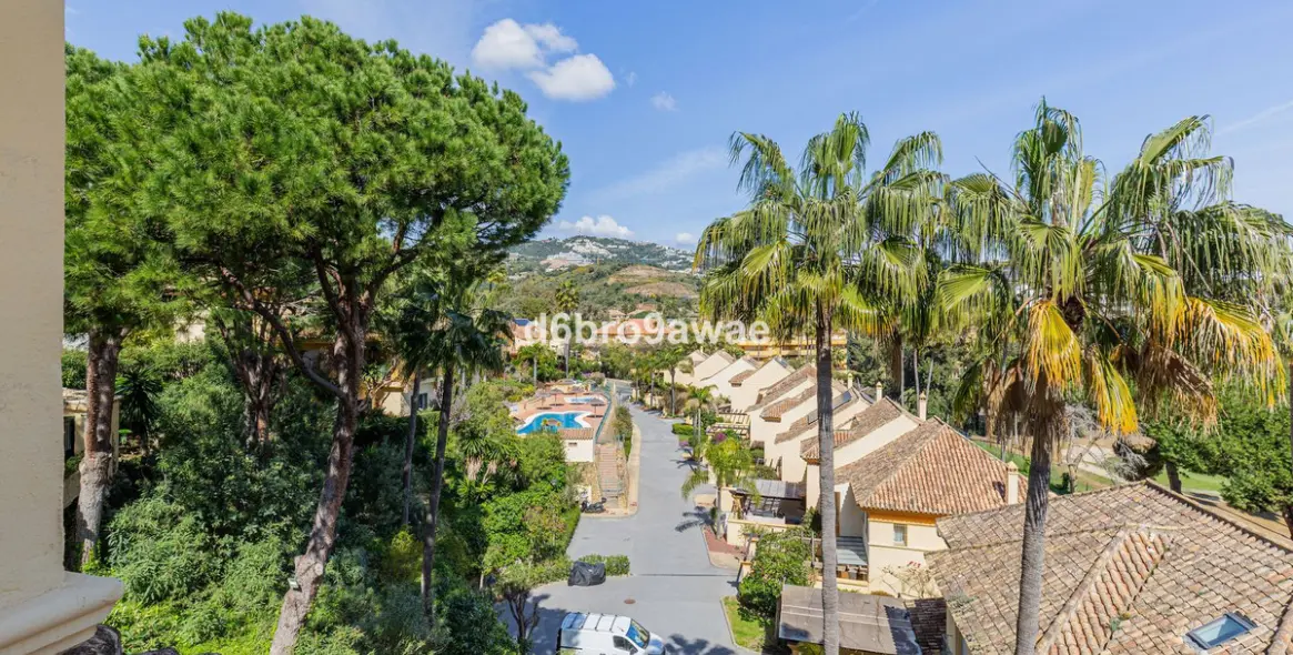 Venta de adosado en Río Real 9