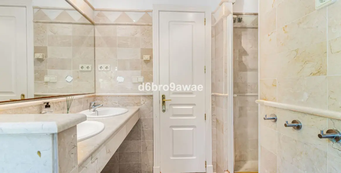 Продажа таунхауса в Río Real 23