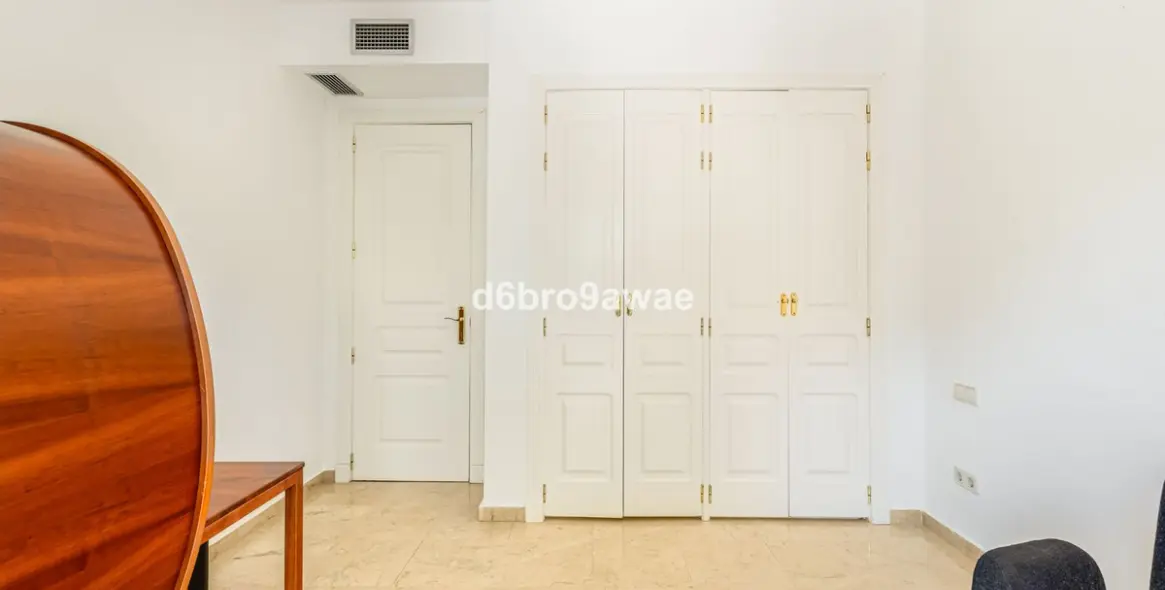 Продажа таунхауса в Río Real 29