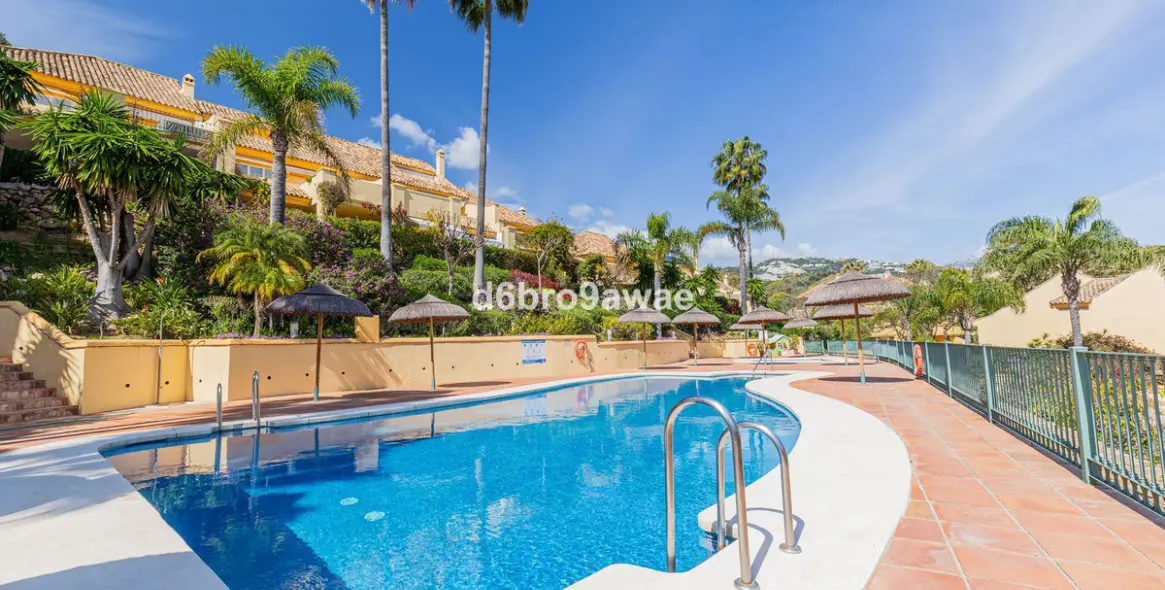 Продажа таунхауса в Río Real 39