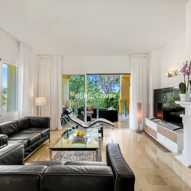 Sale of townhouse in Río Real