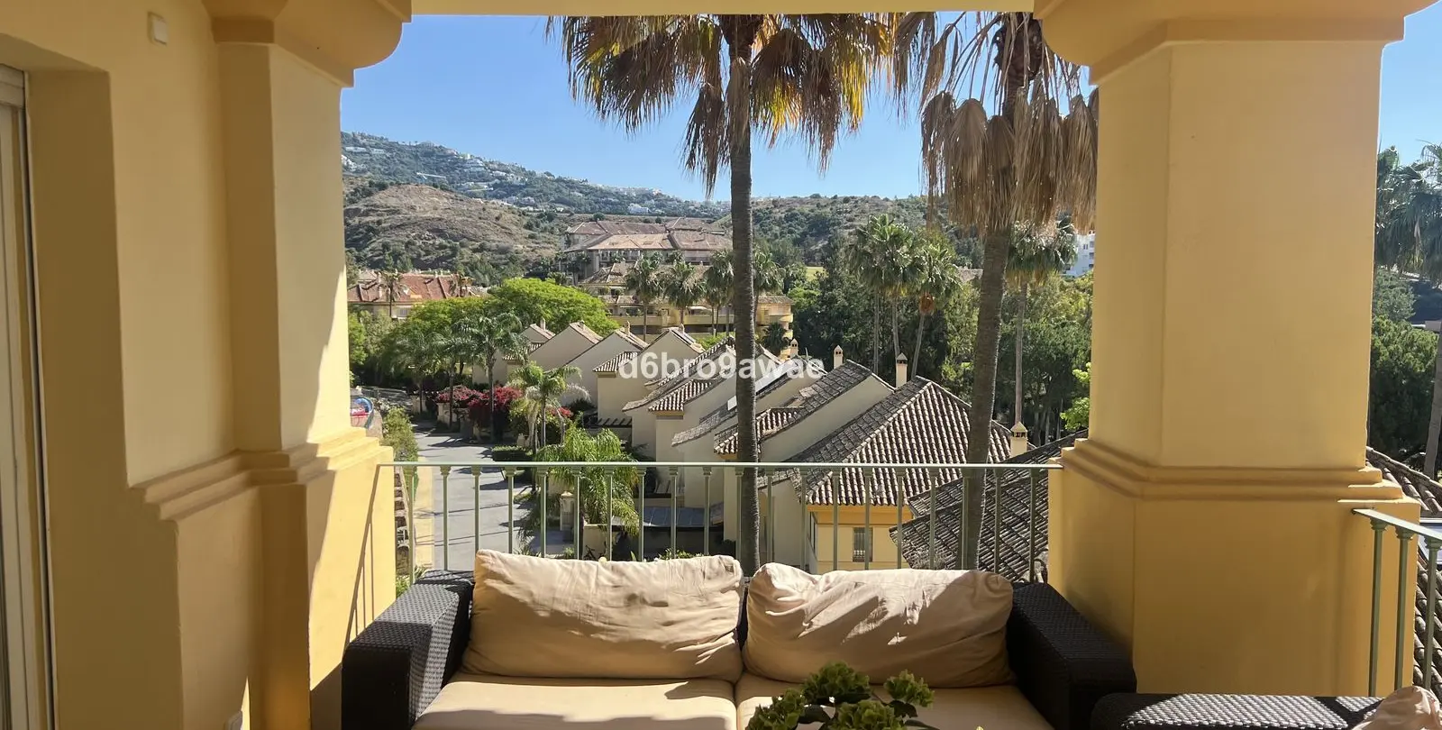 Venta de adosado en Río Real 13