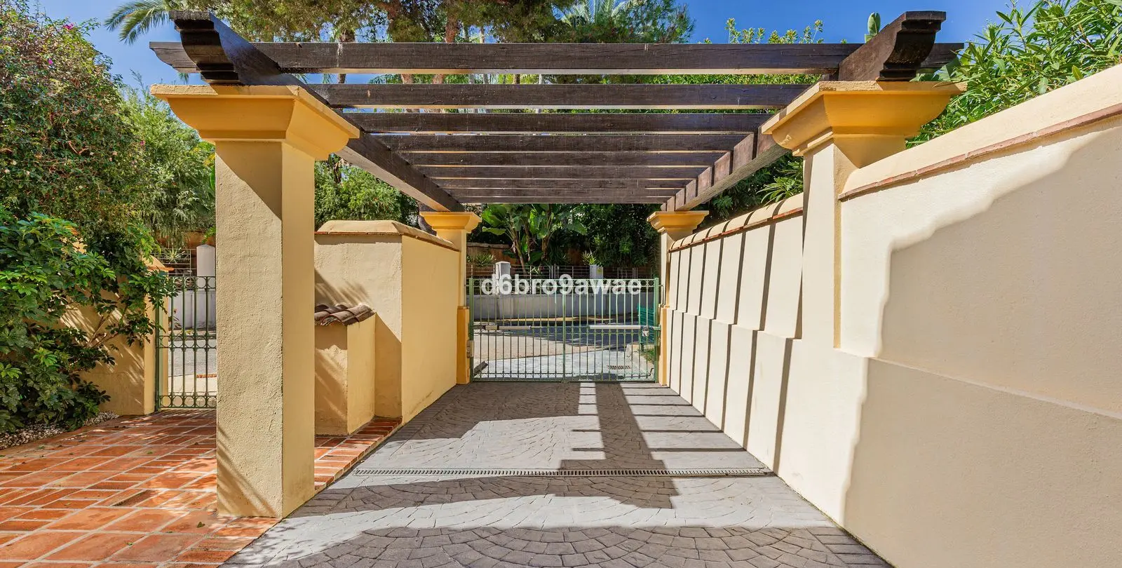 Venta de adosado en Río Real 40