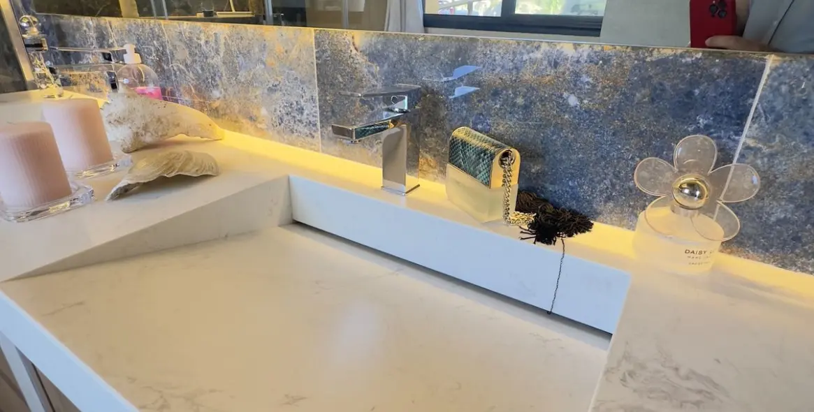 Venta de ático dúplex en Estepona 49