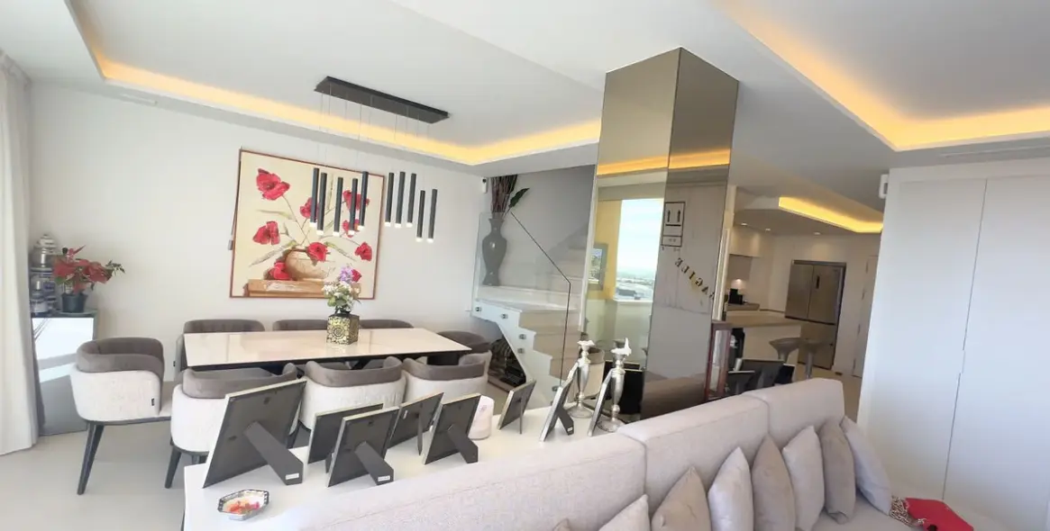 Venta de ático dúplex en Estepona 71