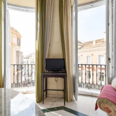 Venta de apartamento en planta media en Málaga Centro