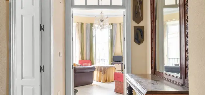 Venta de apartamento en planta media en Málaga Centro 3