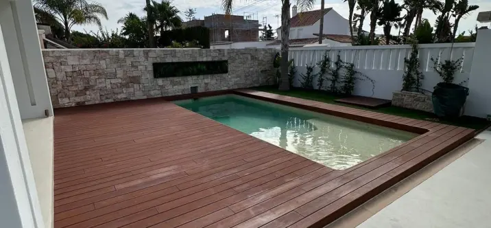 Venta de villa independiente en Costalita 1