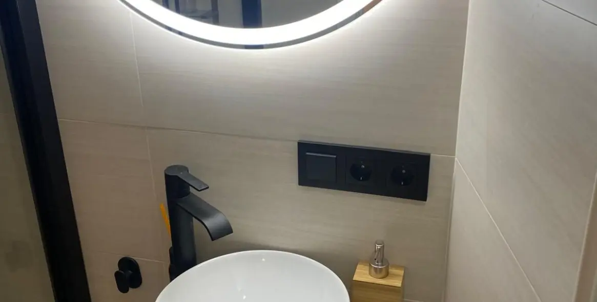 Sale of middle floor apartment in Puerto Banús 17