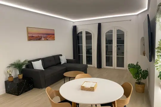 Image 2 thumb