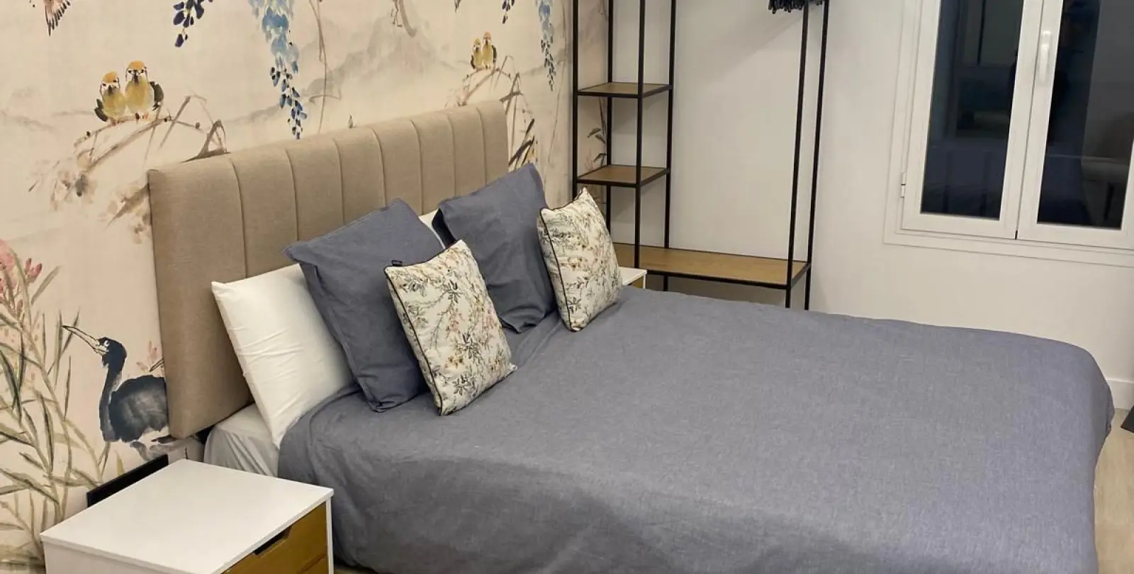 Venta de apartamento en planta media en Puerto Banús 21