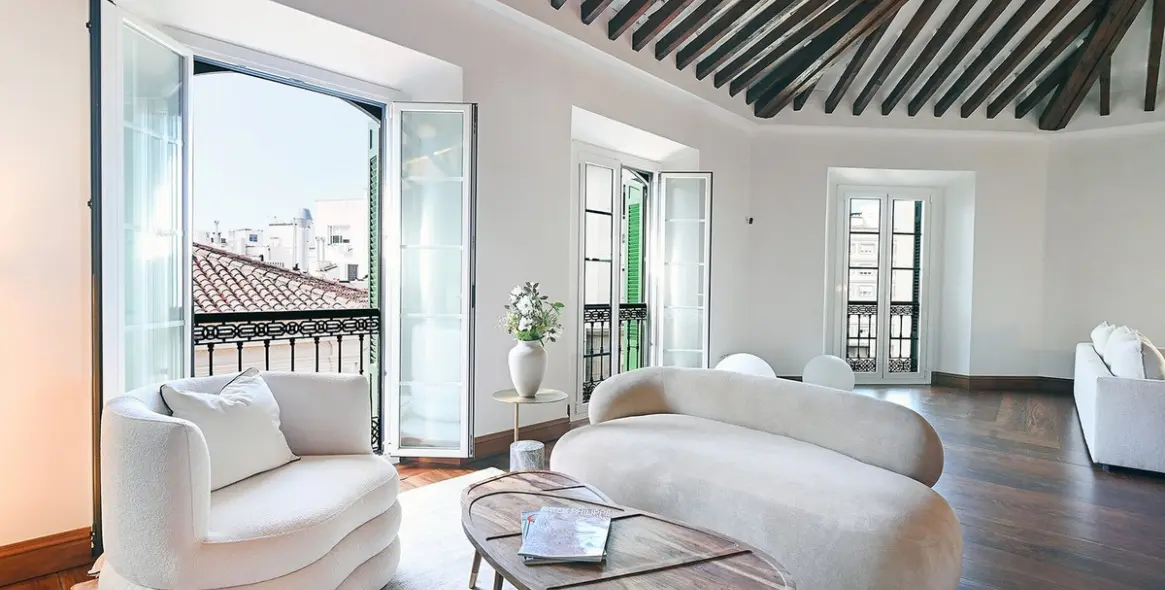 Sale of penthouse in Málaga 1