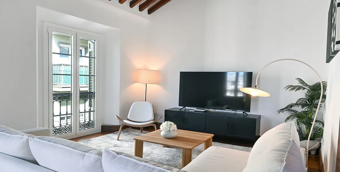 Sale of penthouse in Málaga 3