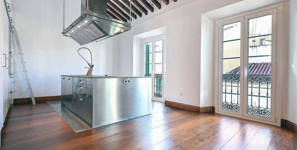 Sale of penthouse in Málaga 6