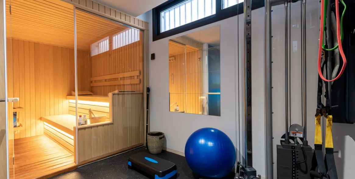 Venta de villa independiente en Nueva Andalucía 13