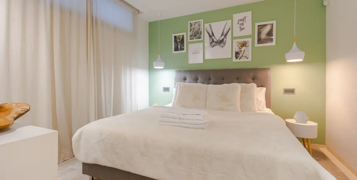 Venta de villa independiente en Nueva Andalucía 16