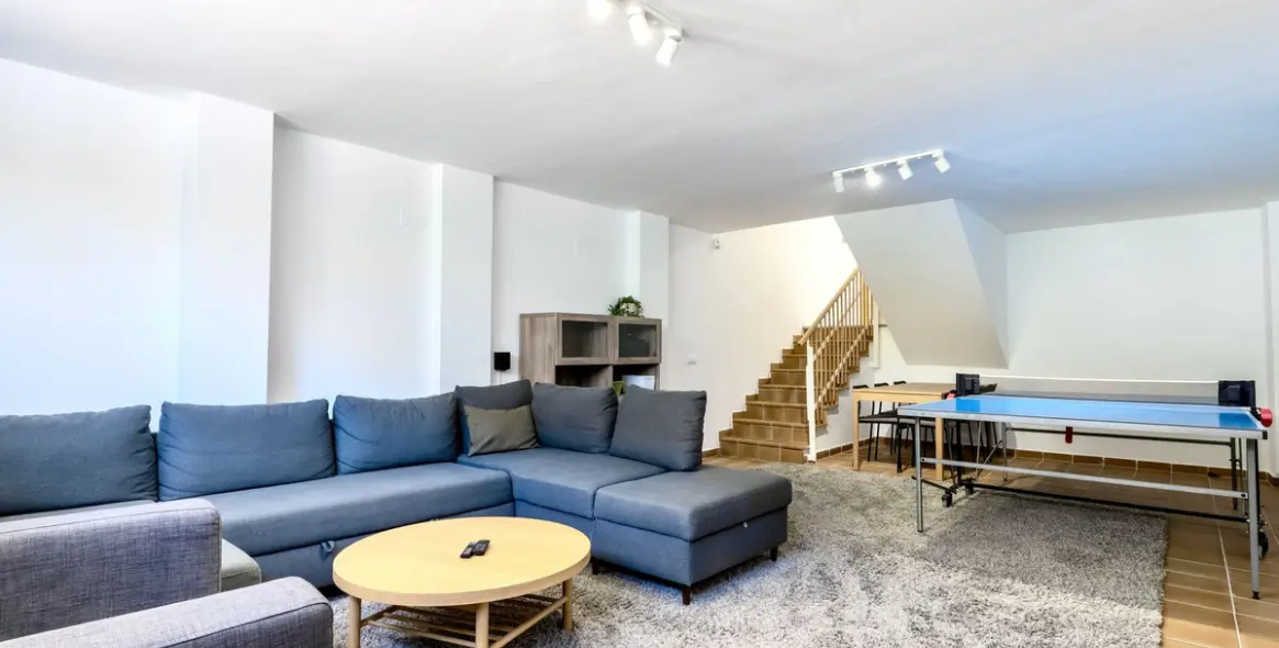 Short-term rent of townhouse in Riviera del Sol 16