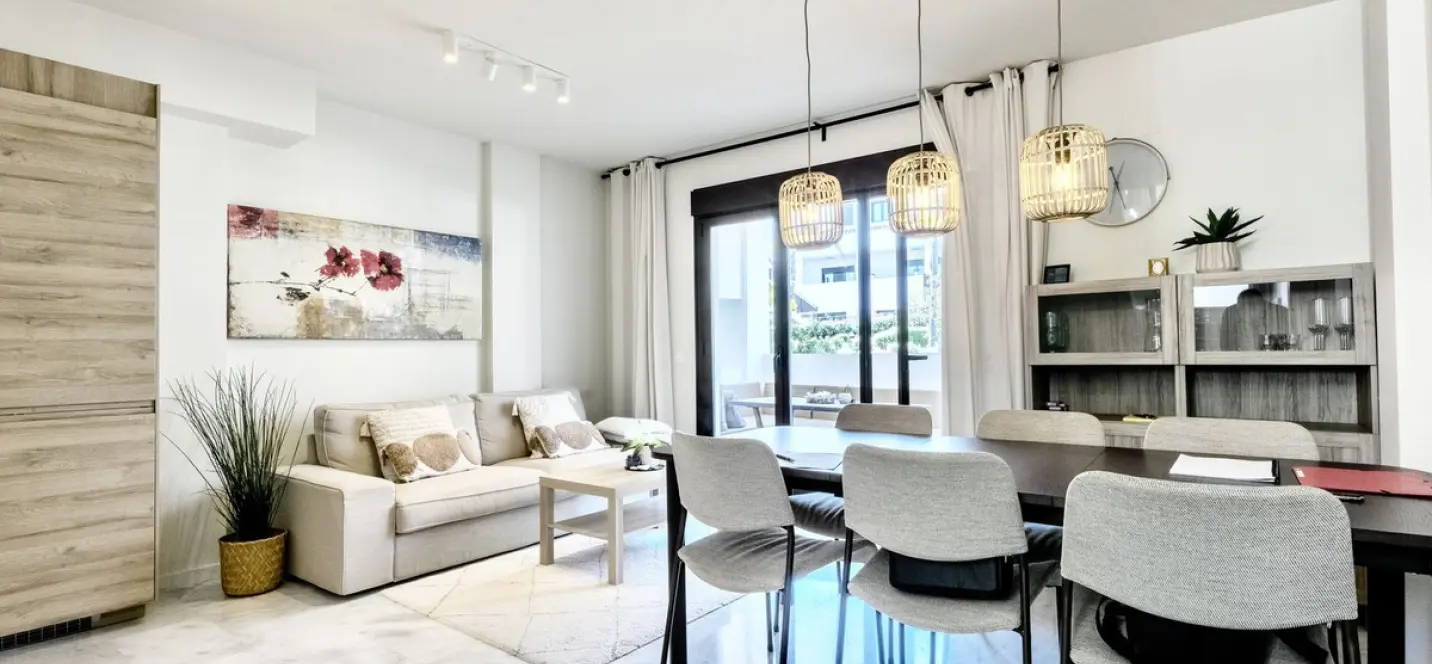 Long-term rent of townhouse in Riviera del Sol 1