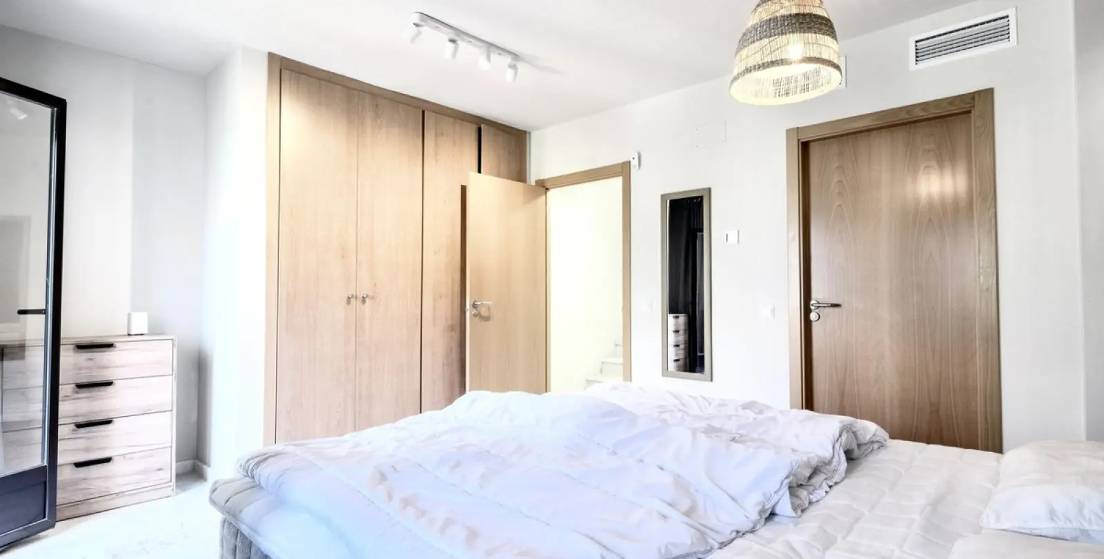 Long-term rent of townhouse in Riviera del Sol 21