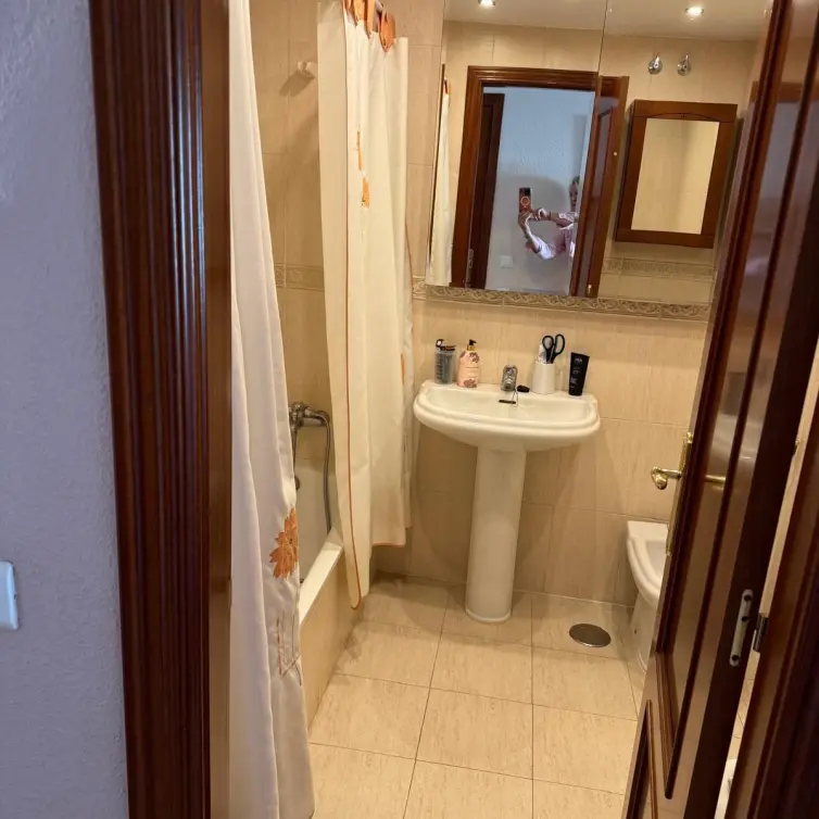Продажа апартаментов на среднем этаже в Estepona