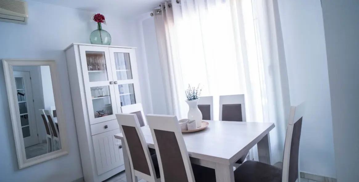 Sale of semi-detached house in Las Lagunas 2