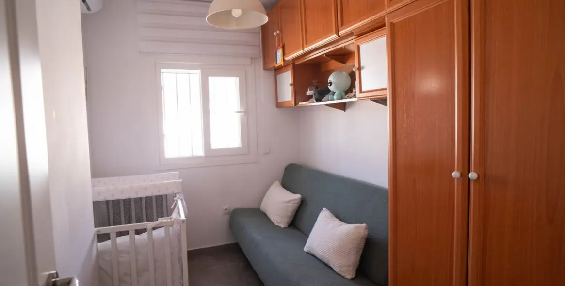 Sale of semi-detached house in Las Lagunas 19