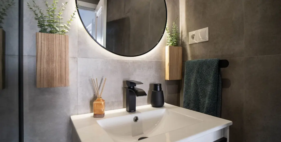 Sale of semi-detached house in Las Lagunas 45